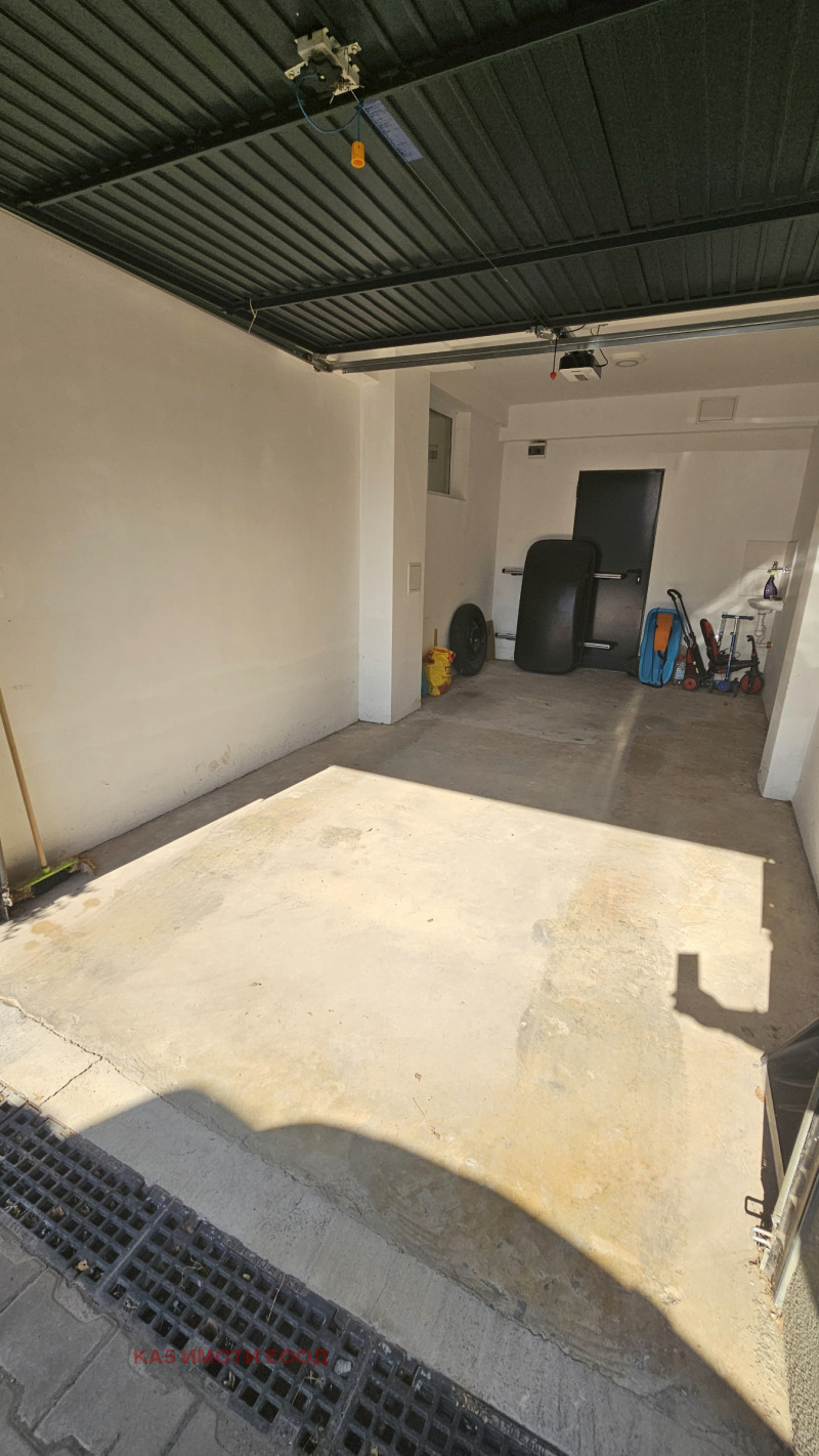 Дава под наем ГАРАЖ, ПАРКОМЯСТО, гр. София, Кръстова вада, снимка 6 - Гаражи и паркоместа - 53096367