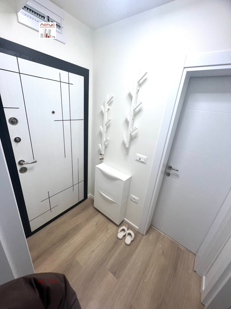 Дава под наем 2-СТАЕН, гр. Бургас, Център, снимка 4 - Апартаменти - 52482202