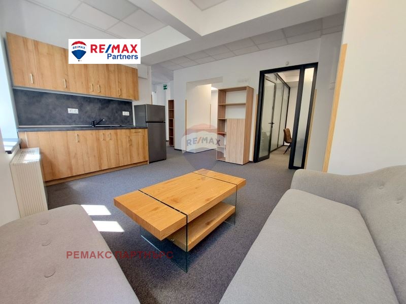 K pronájmu  Kancelář Varna , Centar , 110 m2 | 64794043 - obraz [3]