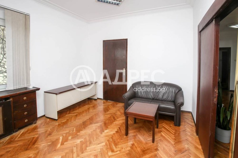 Vuokrattavana  Toimisto Sofia , Tsentar , 120 neliömetriä | 14490055 - kuva [8]