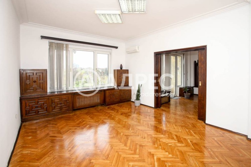 Vuokrattavana  Toimisto Sofia , Tsentar , 120 neliömetriä | 14490055 - kuva [3]