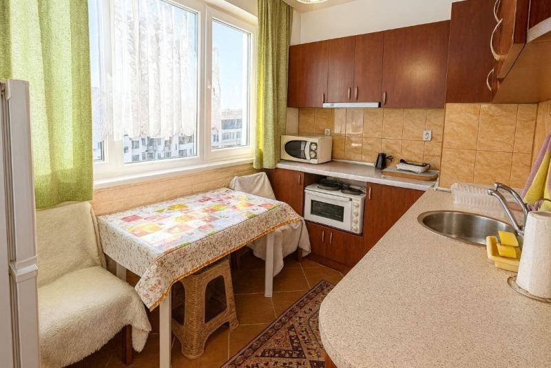 Дава под наем 2-СТАЕН, гр. Варна, Левски 1, снимка 3 - Апартаменти - 52560945