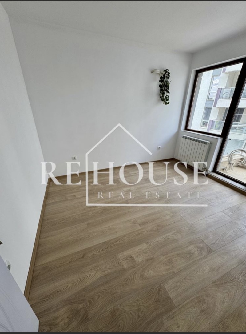 K pronájmu  2 ložnice Varna , Mladost 1 , 90 m2 | 34109899 - obraz [9]