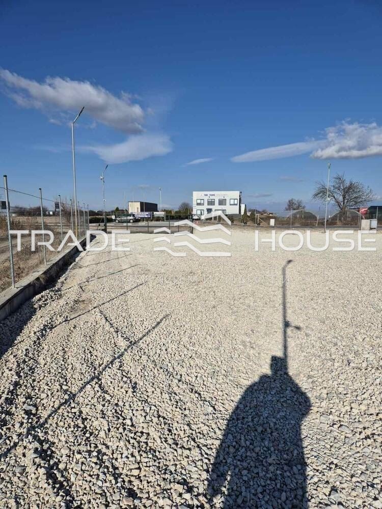 Дава под наем БИЗНЕС ИМОТ, с. Калековец, област Пловдив, снимка 4 - Други - 53945173