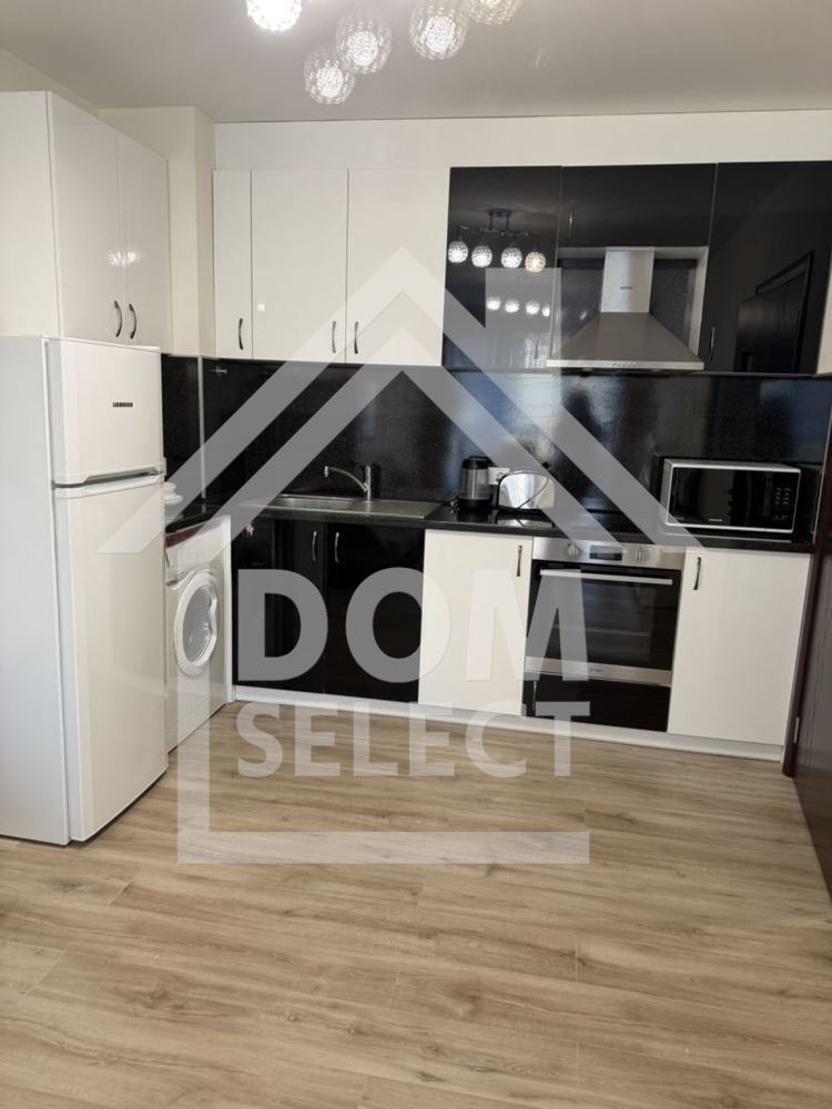 Дава под наем 2-СТАЕН, гр. Пловдив, Център