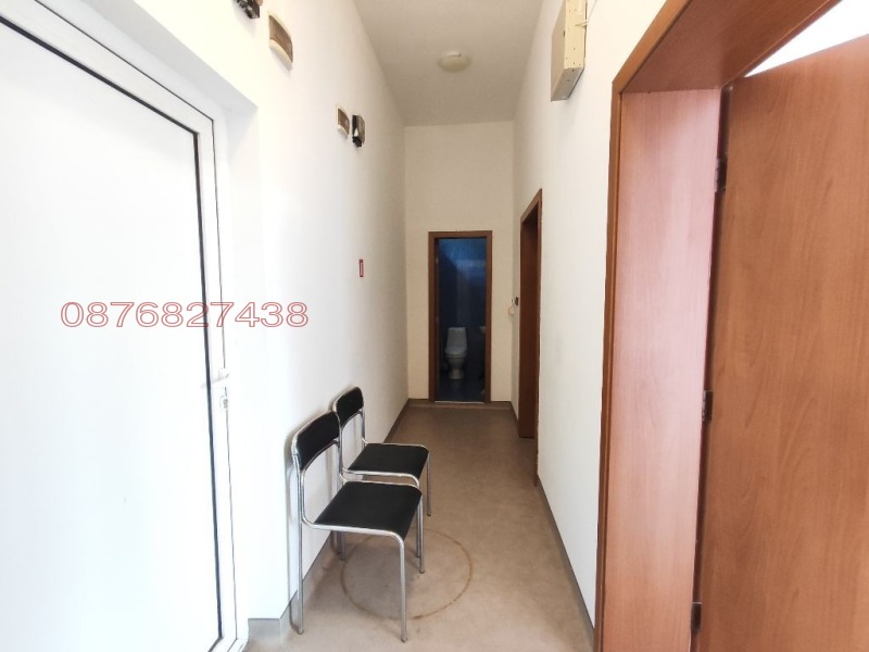 Дава под наем ОФИС, гр. Перник, Изток, снимка 4 - Офиси - 52811429