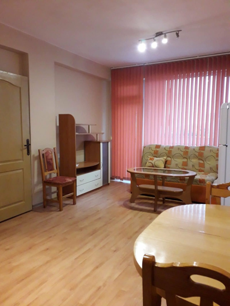 Дава под Наем 2-СТАЕН в град Стара Загора, Била - 70 кв.м / 370 € » 723.66 лв., КЕЙ СИ ХОУМ