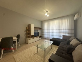 1 chambre Hristo Smirnenski, Plovdiv 2