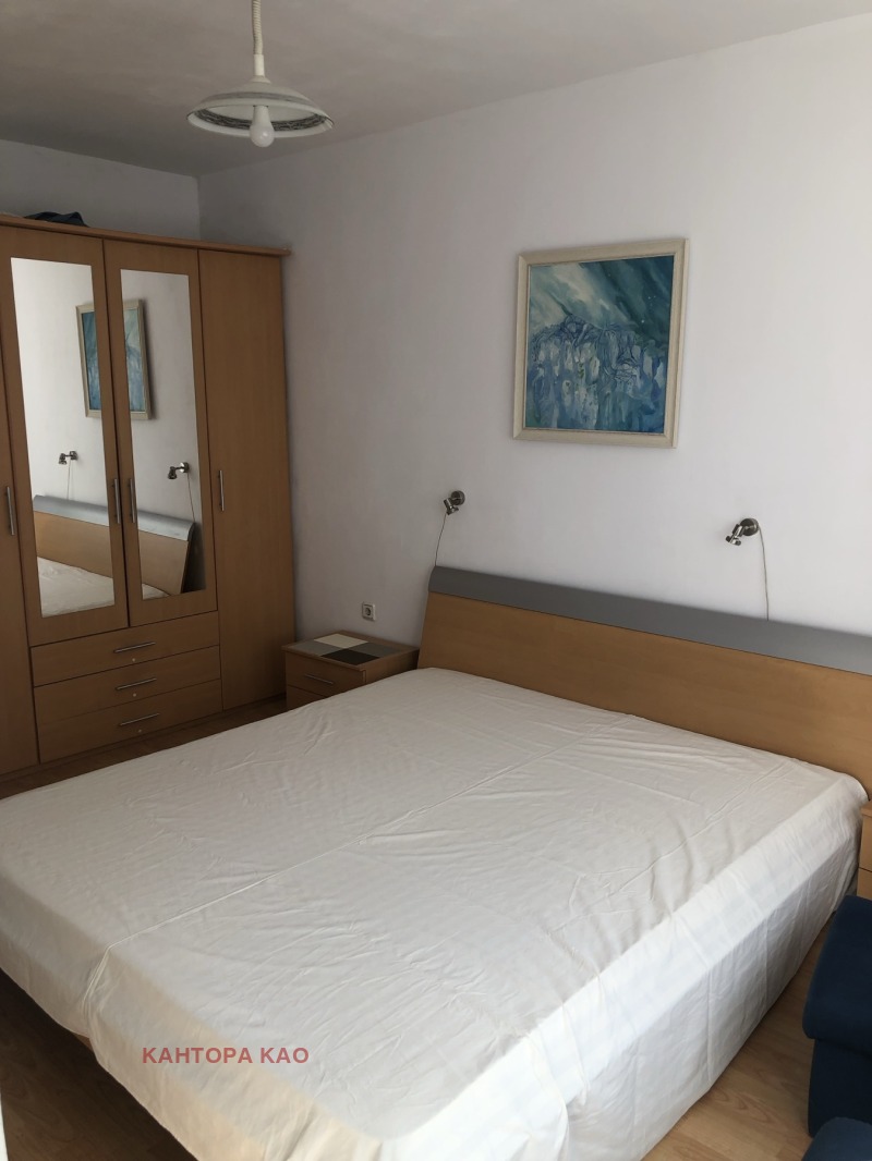 Te huur  Kamer Sofia , Strelbishte , 18 m² | 70138447