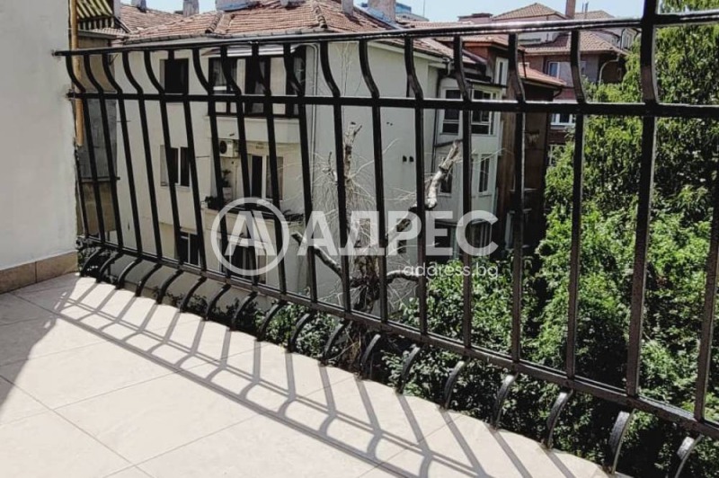 Te huur  Studio Sofia , Tsentar , 50 m² | 51530821 - afbeelding [12]