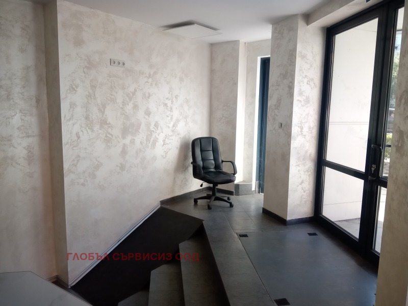 Дава под Наем ОФИС в град София, Оборище - 480 кв.м / 3 000 € » 5 867.49 лв., ГЛОБЪЛ СЪРВИСИЗ ООД