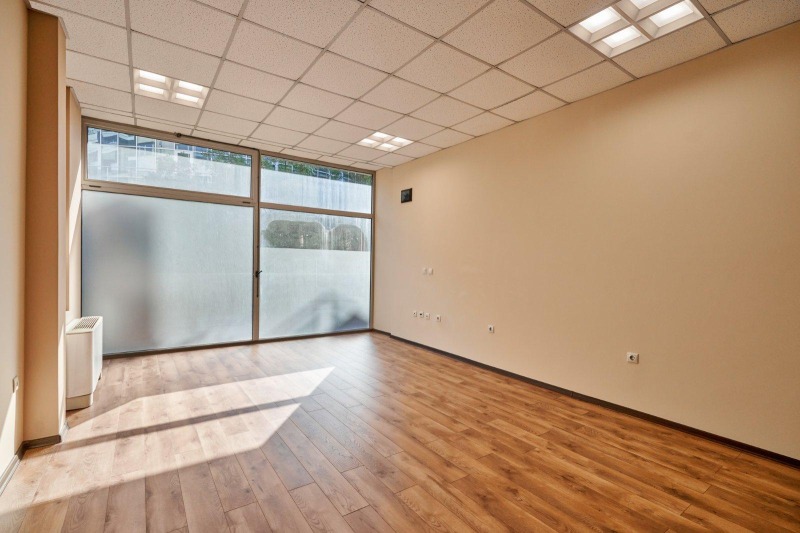 K pronájmu  Kancelář Sofia , Iztok , 30 m2 | 30627631 - obraz [2]