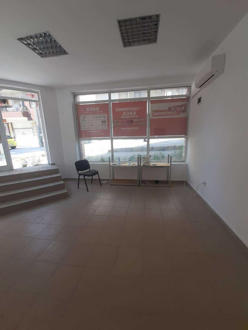 Προς ενοικίαση  Γραφείο Βαρνα , Λιατνο κηνο Τρακηια , 44 τ.μ | 84580502 - εικόνα [4]