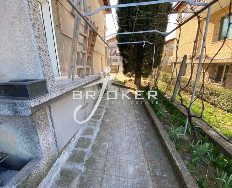 Дава под наем 3-СТАЕН, гр. Кърджали, Веселчане, снимка 5 - Апартаменти - 53861980