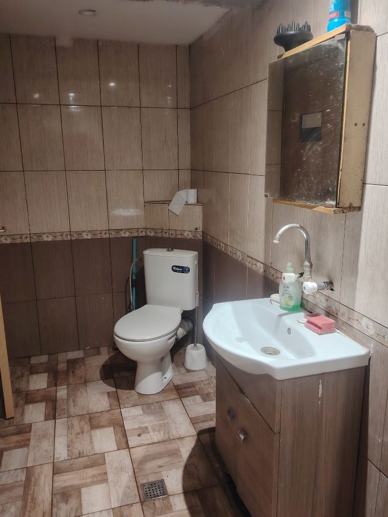 Дава под наем КЪЩА, гр. Варна, Виница, снимка 9 - Къщи - 55996184
