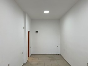 МАГАЗИН, 36 m2