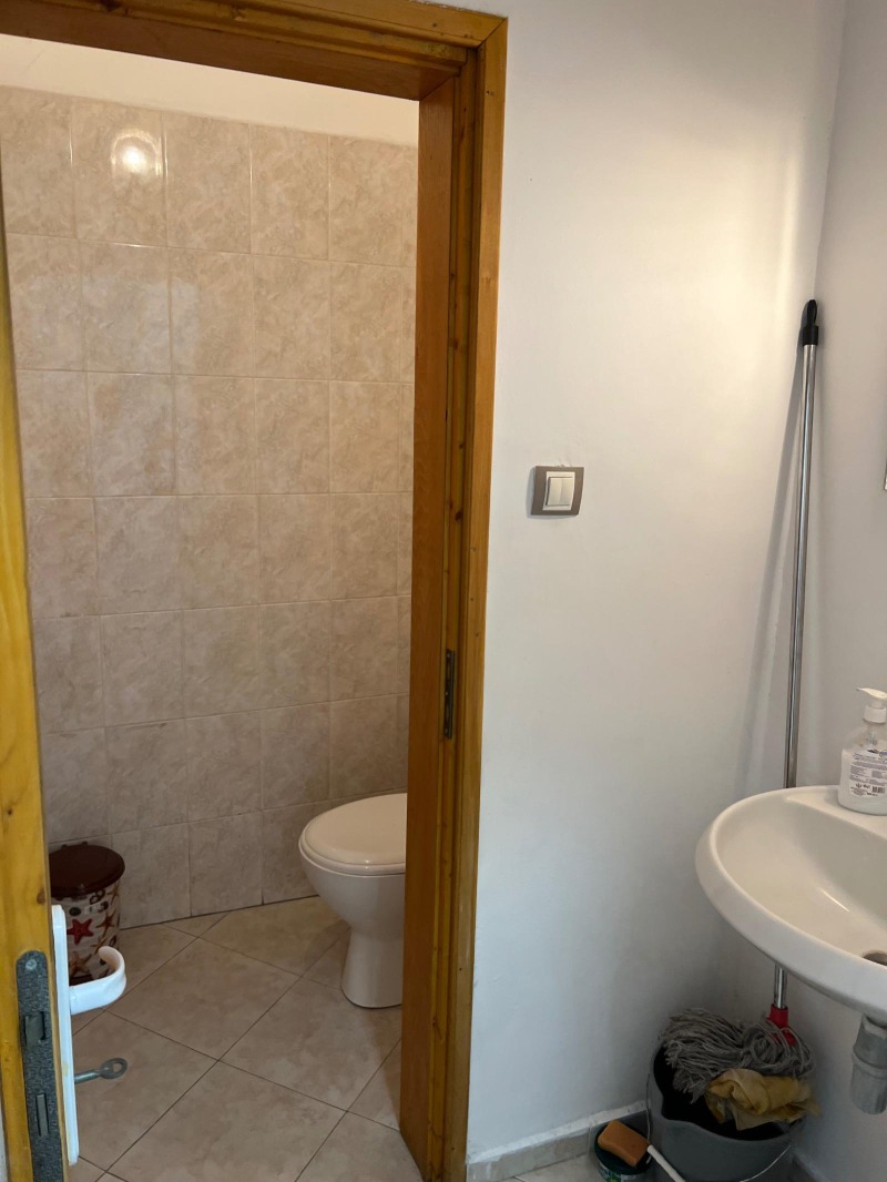 Дава под наем МАГАЗИН, гр. Пловдив, Кършияка, снимка 6 - Магазини - 53129720