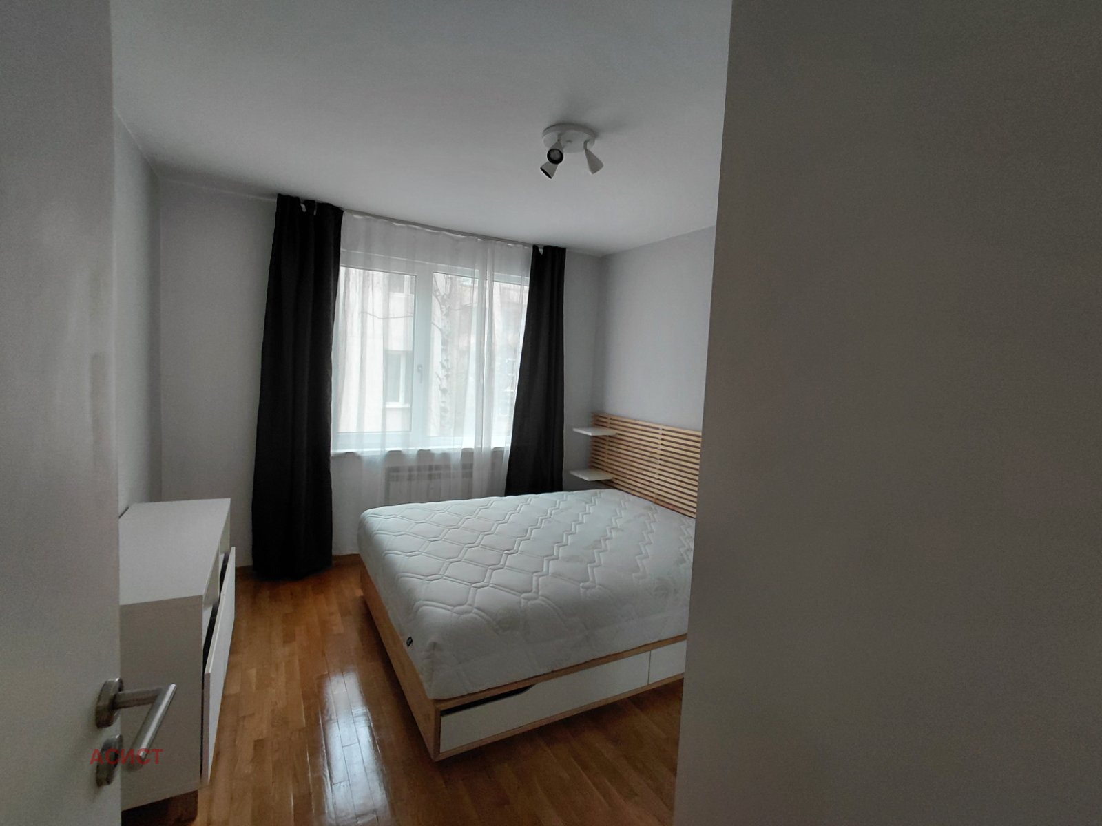 Дава под наем 3-СТАЕН, гр. София, Център, снимка 5 - Апартаменти - 54215774