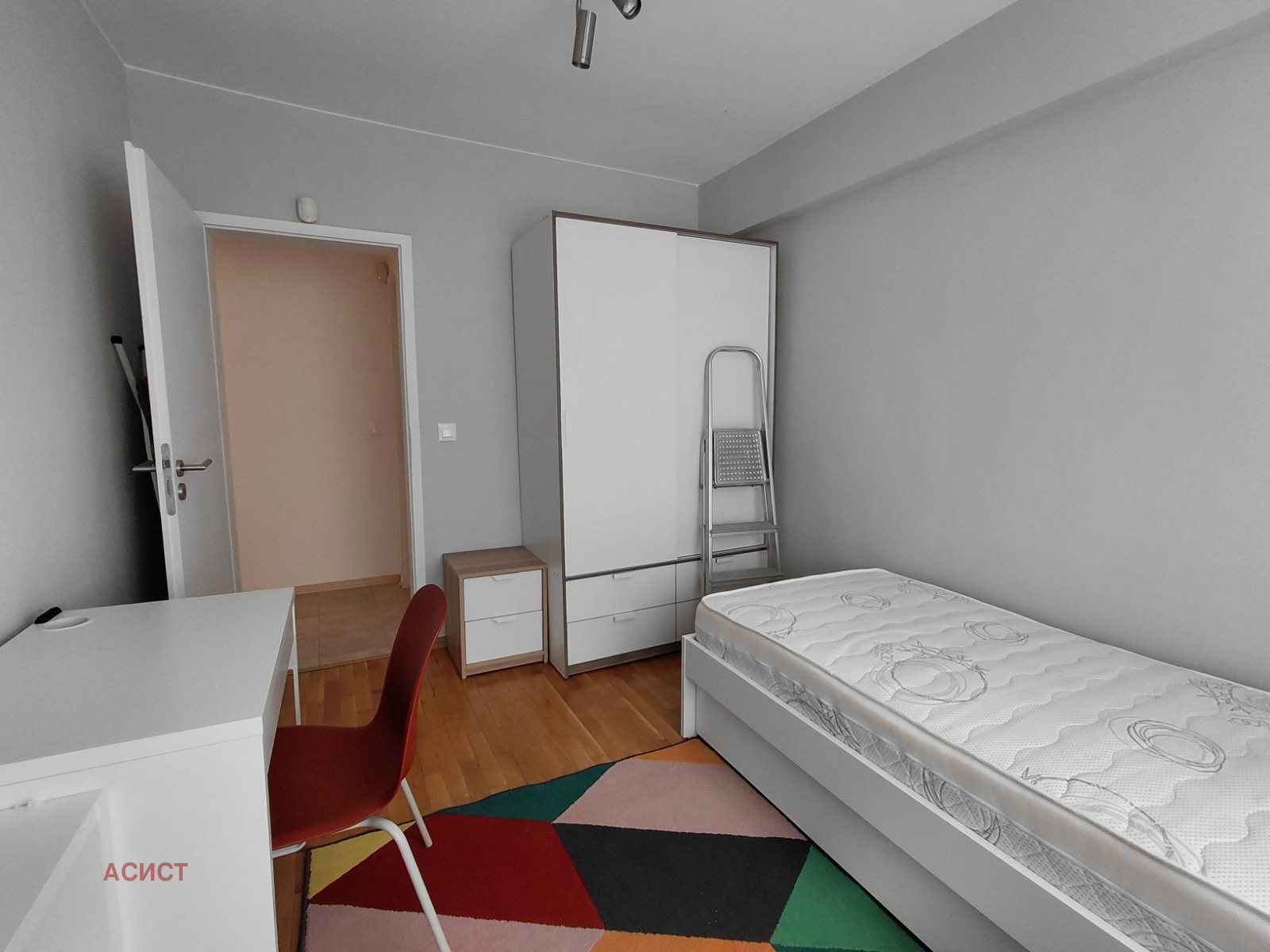 Дава под наем 3-СТАЕН, гр. София, Център, снимка 10 - Апартаменти - 54215774