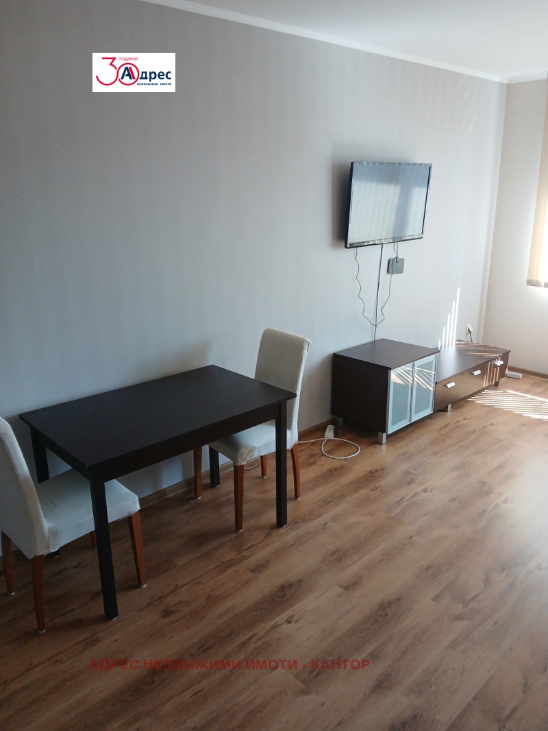 Дава под наем 1-СТАЕН, гр. Пазарджик, Идеален център, снимка 4 - Апартаменти - 52710057