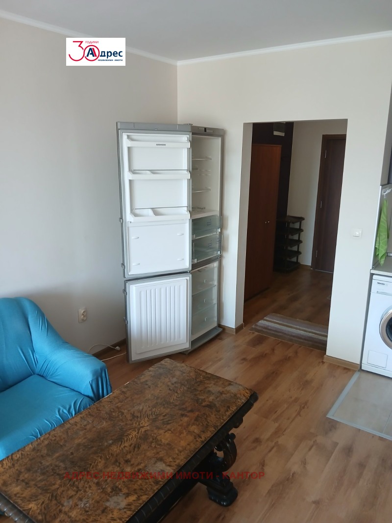 Дава под наем 1-СТАЕН, гр. Пазарджик, Идеален център, снимка 2 - Апартаменти - 52710057