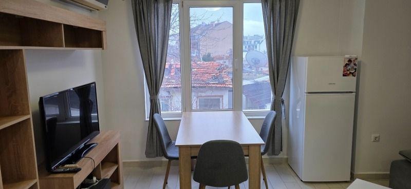 Дава под наем 2-СТАЕН, гр. Варна, Автогара, снимка 2 - Апартаменти - 53336806