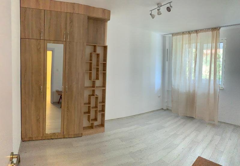 Дава под наем 3-СТАЕН, гр. София, Лагера, снимка 10 - Апартаменти - 54601164