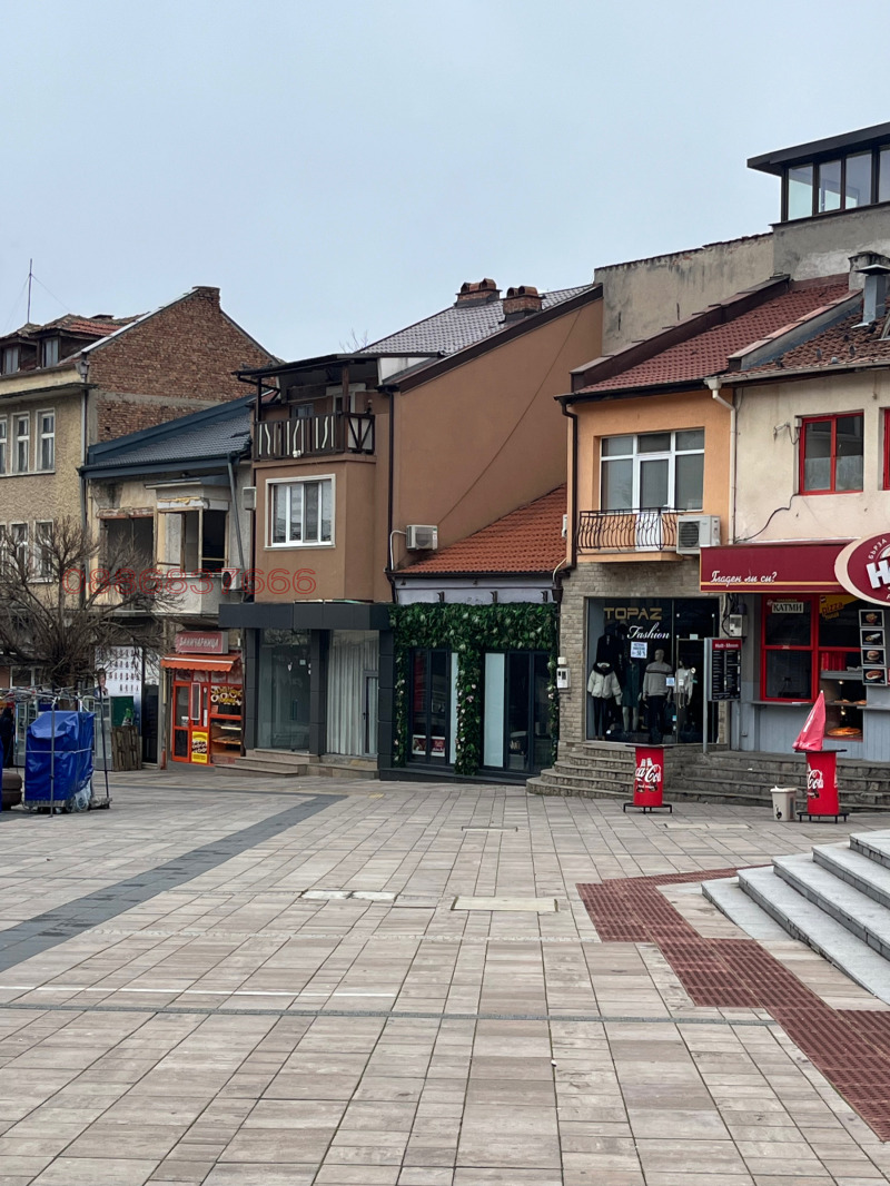 Дава под наем ОФИС, гр. Карлово, област Пловдив, снимка 5 - Офиси - 52889434