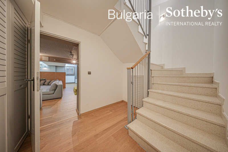 Дава под наем КЪЩА, гр. София, м-т Камбаните, снимка 16 - Къщи - 51105370