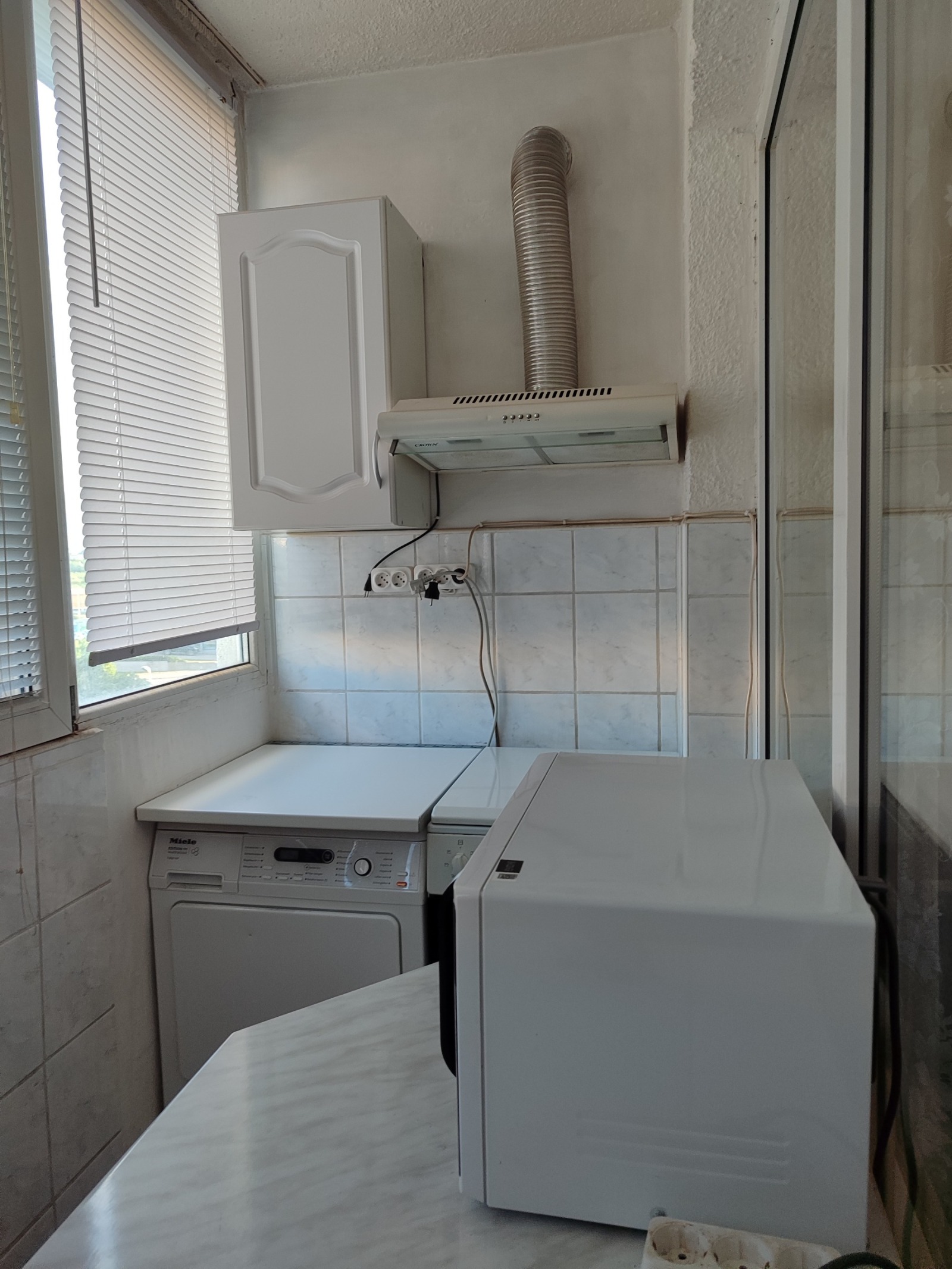 Дава под наем 2-СТАЕН, гр. София, Връбница 1, снимка 7 - Апартаменти - 54700484