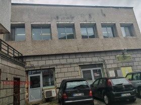 Industrial building Dupnitsa, region Kyustendil 2