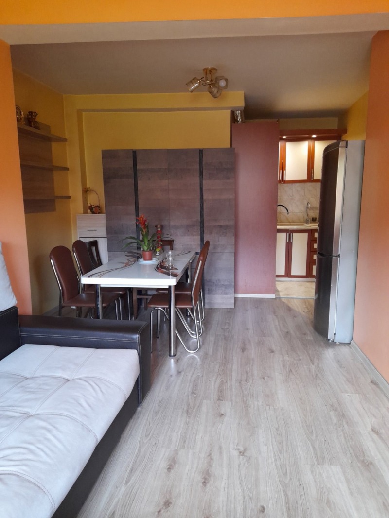 В оренду  1 спальня Хасково , Хисаря , 53 кв.м | 70865484