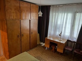 1 Schlafzimmer Ljulin 8, Sofia 7