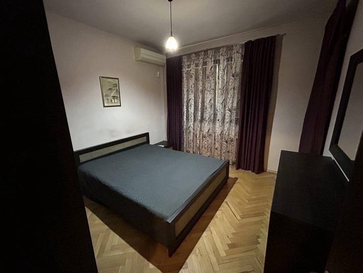 Zu vermieten  2 Schlafzimmer Plowdiw , Zentar , 110 qm | 39310745 - Bild [4]