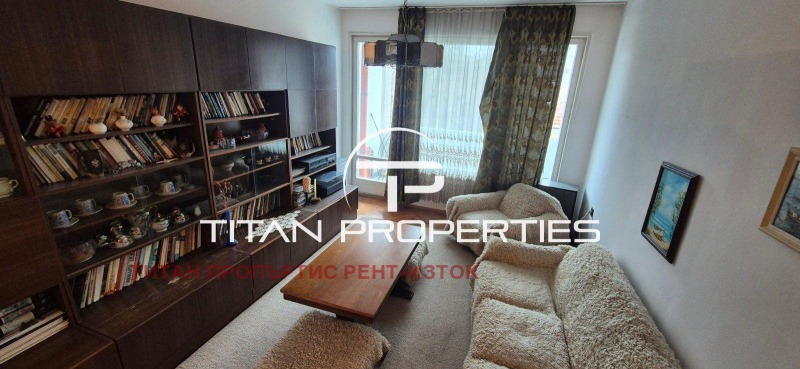 Дава под наем 3-СТАЕН, гр. Бургас, Възраждане, снимка 2 - Апартаменти - 53177328