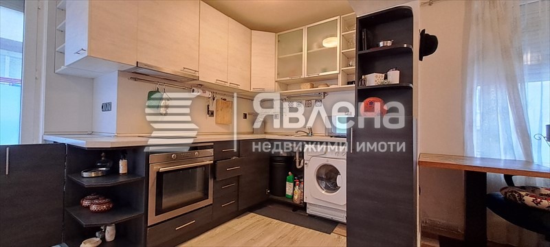 Дава под наем 3-СТАЕН, гр. София, Лозенец, снимка 2 - Апартаменти - 55994513