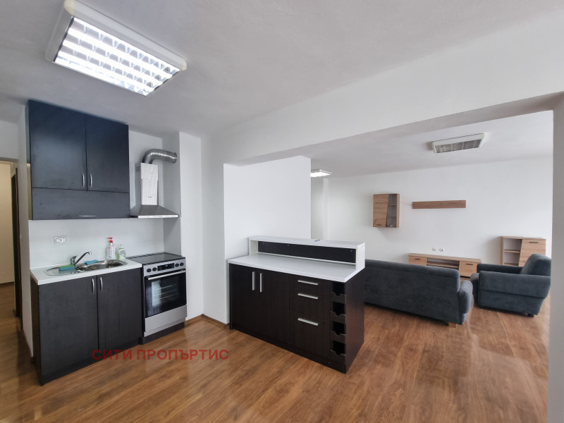 Дава под наем 3-СТАЕН, гр. Благоевград, Широк център, снимка 3 - Апартаменти - 53324711