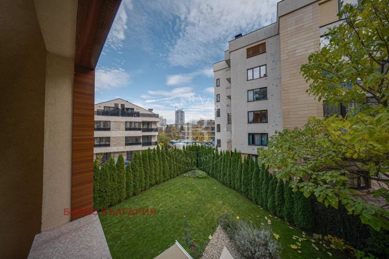 Дава под наем 4-СТАЕН, гр. София, Лозенец, снимка 8 - Апартаменти - 52915044