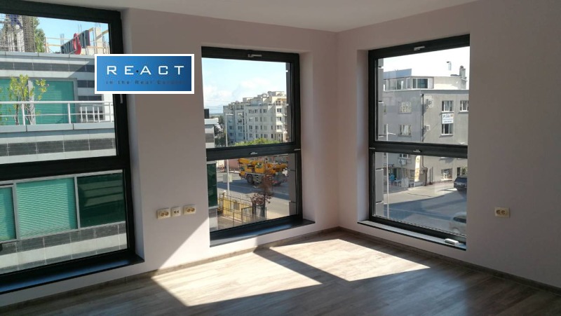Дава под Наем ОФИС в град София, Кръстова вада - 200 кв.м / 2 490 € » 4 870.02 лв., РЕАКТ