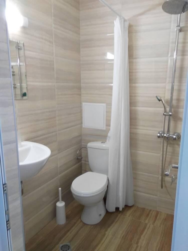 Дава под наем 2-СТАЕН, гр. Бургас, Зорница, снимка 4 - Апартаменти - 54218472