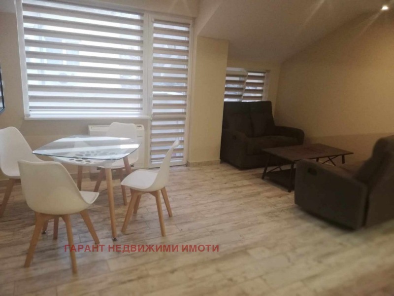 K pronájmu  2 ložnice Gabrovo , Centar , 70 m2 | 88044497 - obraz [3]