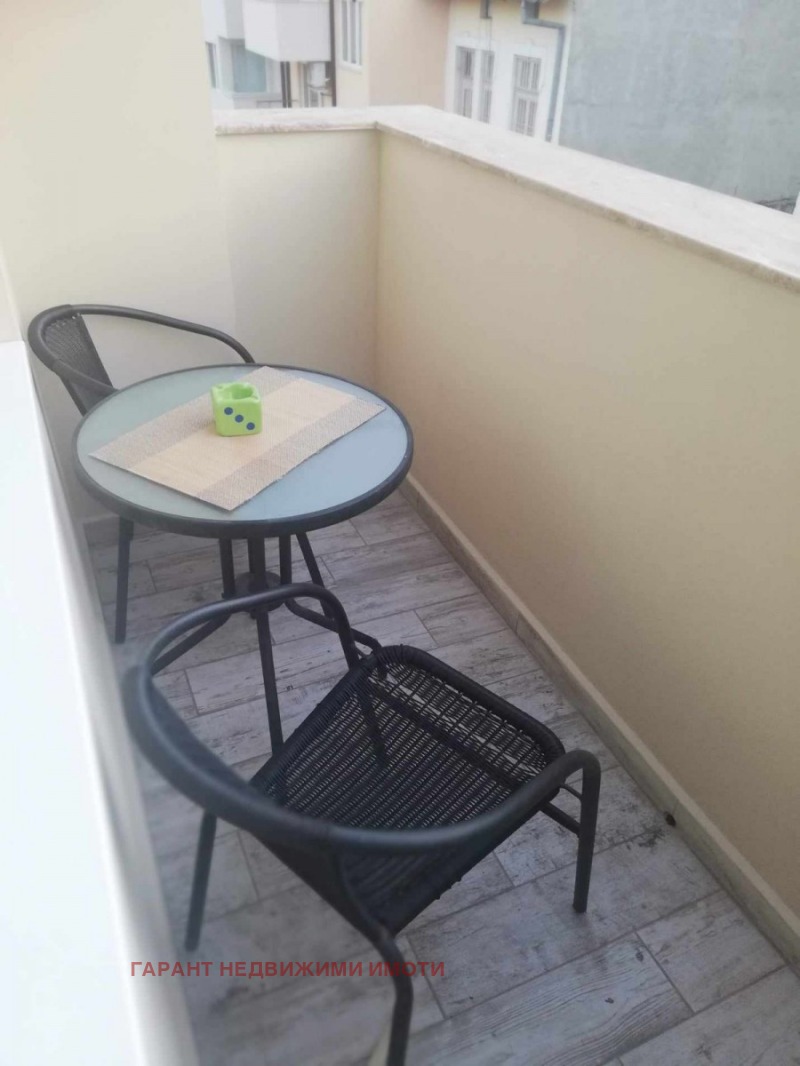 K pronájmu  2 ložnice Gabrovo , Centar , 70 m2 | 88044497 - obraz [10]