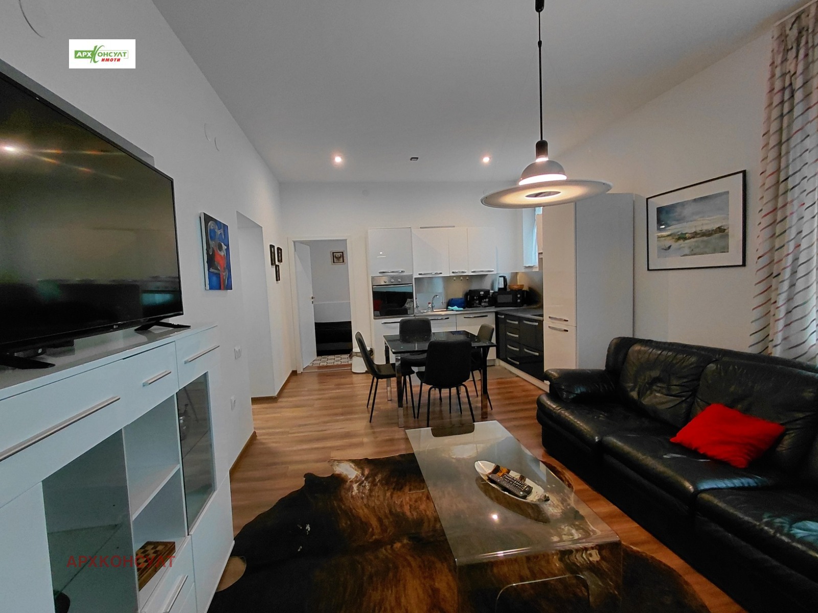 Дава под наем 3-СТАЕН, гр. София, Център, снимка 3 - Апартаменти - 54292787