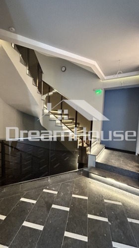 ���� ��� ���� 2-����� | Imot.bg � ����� ������ 14