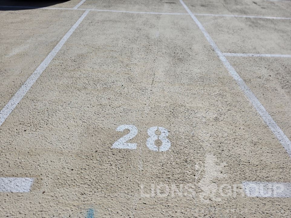 Дава под наем ГАРАЖ, ПАРКОМЯСТО, гр. Варна, Цветен квартал, снимка 3 - Гаражи и паркоместа - 53633795