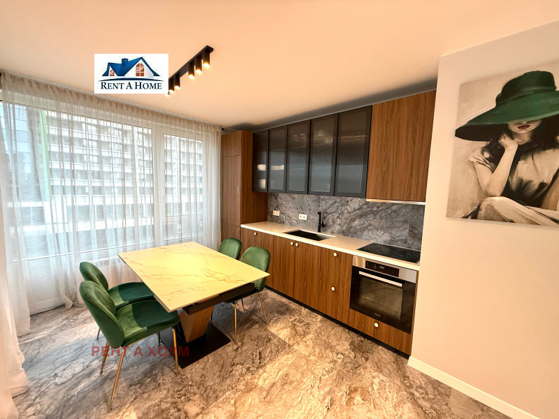 K pronájmu  2 ložnice Sofia , Družba 2 , 110 m2 | 58533429 - obraz [4]