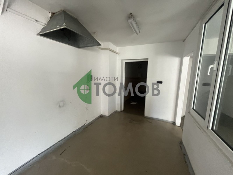 K pronájmu  Úložný prostor Šumen , Basejna , 520 m2 | 16572914 - obraz [12]