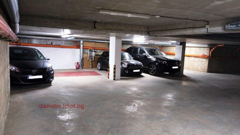 Дава под наем  Паркомясто град Русе , Център , 15 кв.м | 99197009 - изображение [4]
