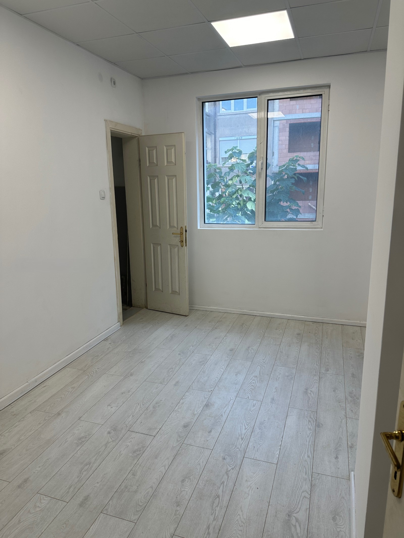 Дава под наем 3-СТАЕН, гр. Пловдив, Център, снимка 5 - Апартаменти - 54047173