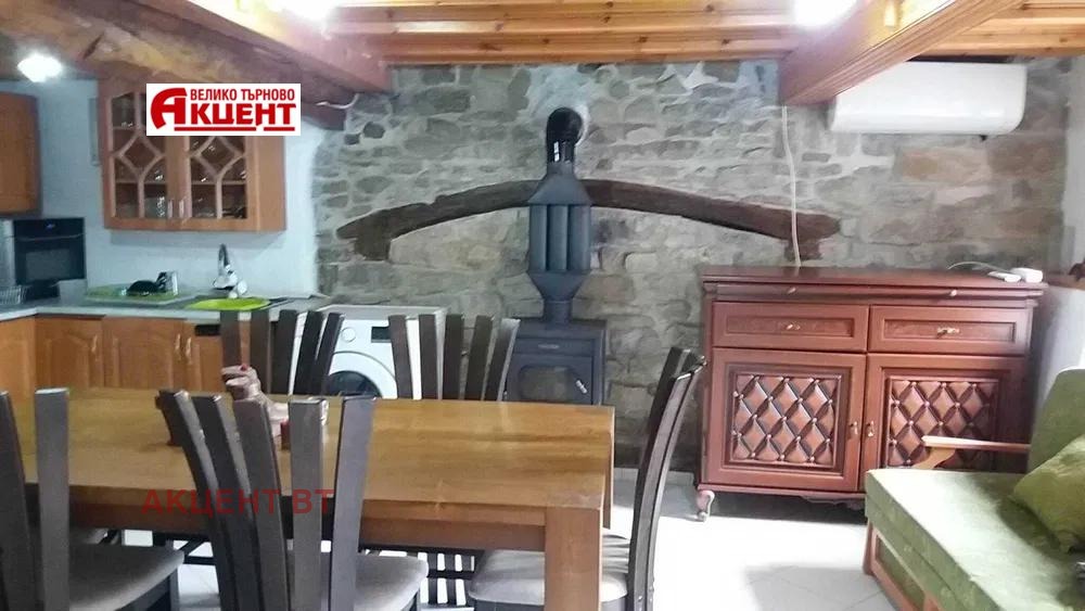 Дава под наем КЪЩА, с. Самоводене, област Велико Търново, снимка 2 - Къщи - 54052924